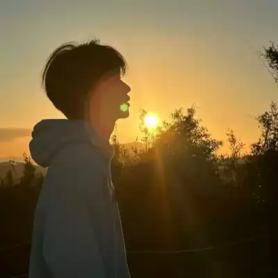 侯梦洁